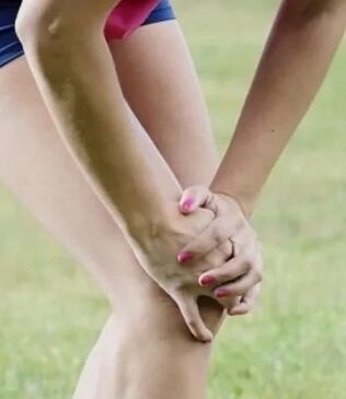 Dolore al ginocchio nell'osteocondosi